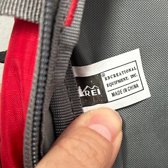 REI Stoke 19 backpack in red and gray - Picture 5 of 12